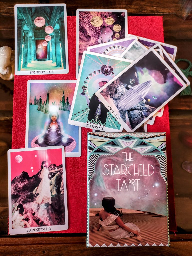 The Starchild Tarot. 